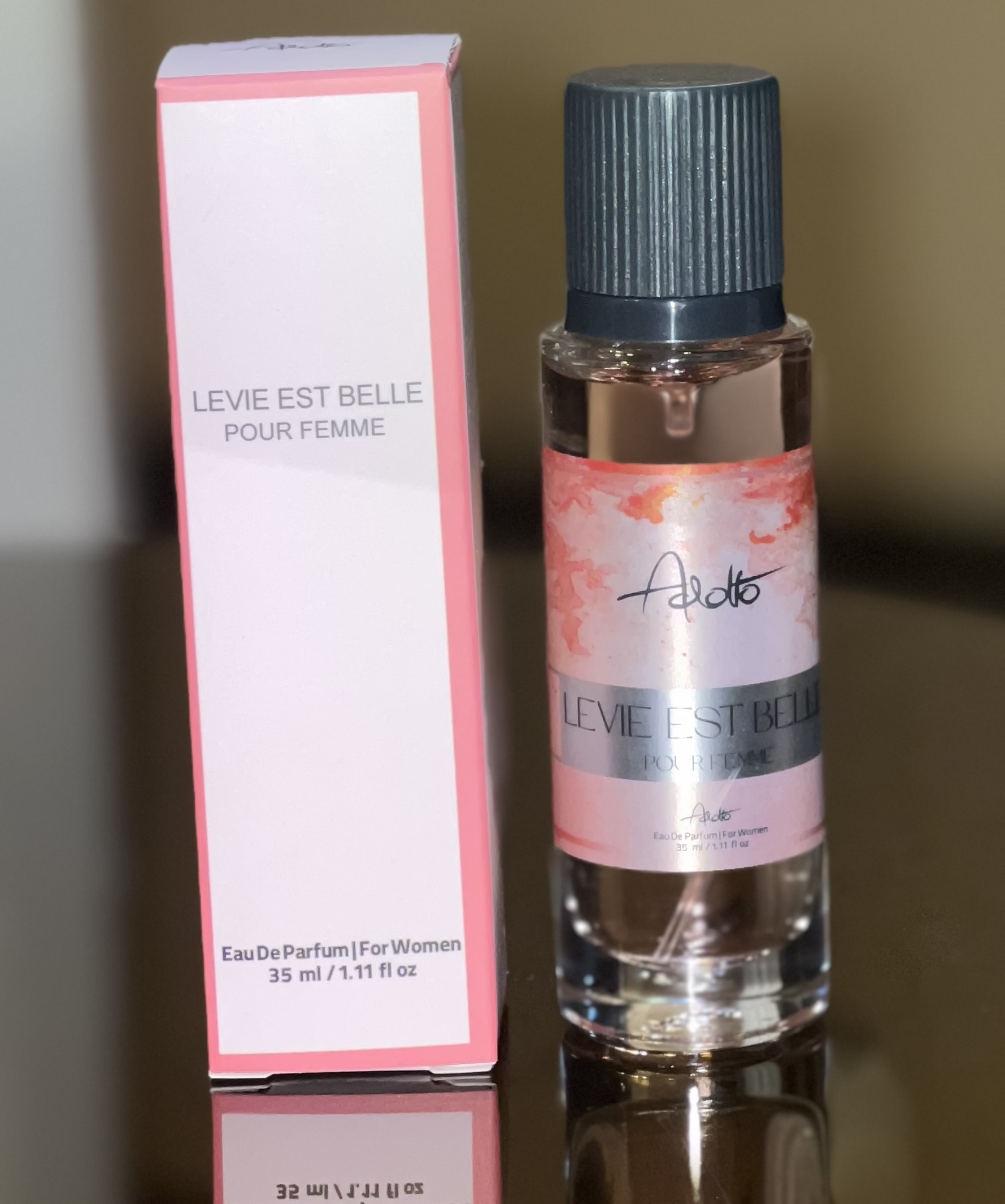 عطر لانکوم لاویه ست بله برند Adolfo